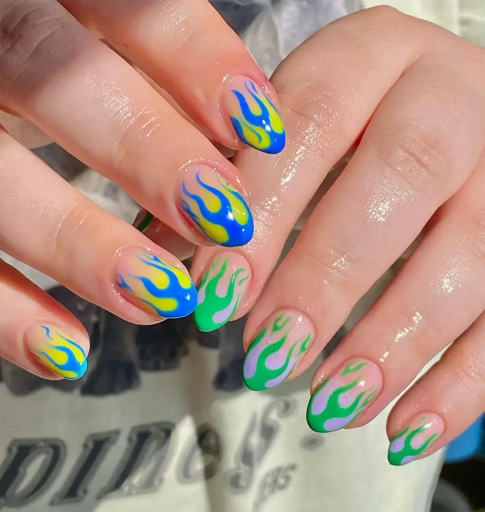 Flame Design – Hot & Bold